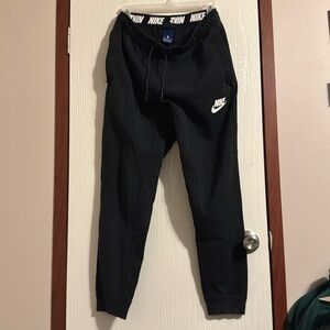 Nike Sweatpants